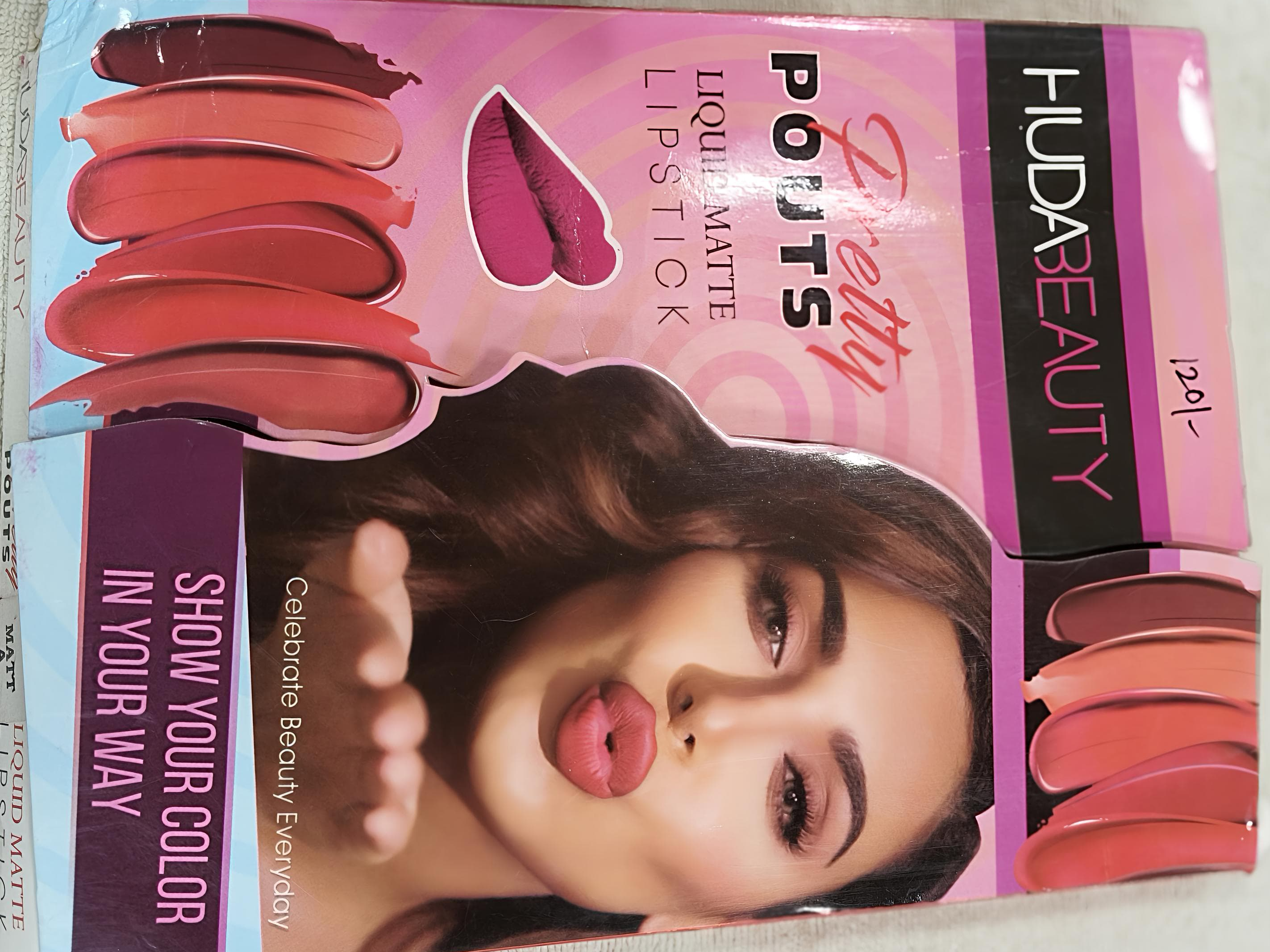 Huda Beauty - Lipstick
