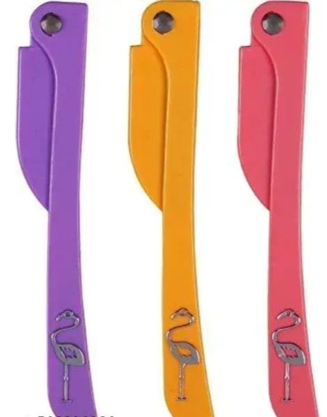 Feather Flamingo Face Razors.